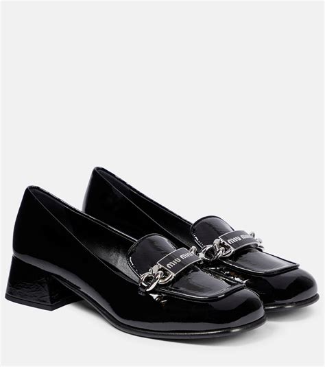 schwarze lackleder pumps miu miu|Loafer.